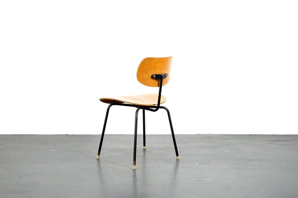 Mid-Century SE68 Side Chair with Black Base by Egon Eiermann for Wilde+Spieth-CIP-980447