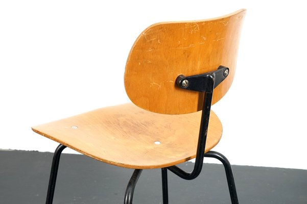 Mid-Century SE68 Side Chair with Black Base by Egon Eiermann for Wilde+Spieth-CIP-980447