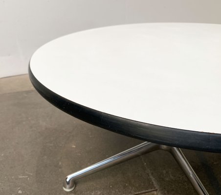 Mid-Century Side Table by Charles & Ray Eames for Herman Miller, 1960s-UAH-1415260