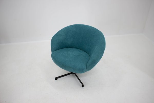 Mid-Century Swivel Armchair, 1970s-TZ-709718