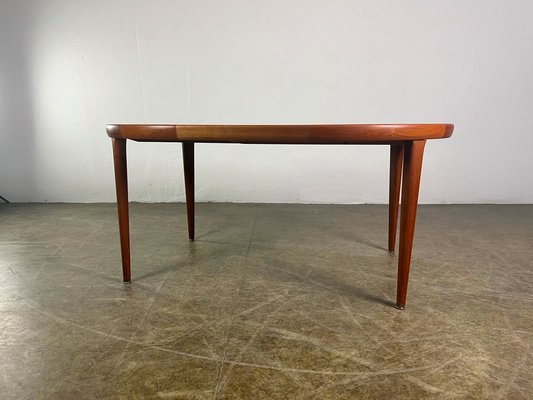 Mid-Century Teak Coffee Table, 1960s-QDV-1740614