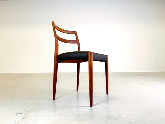 Mid-Century Teak Dining Chairs by Johannes Andersen for Uldum Møbelfabrik, 1960s, Set of 4-QDV-2032258