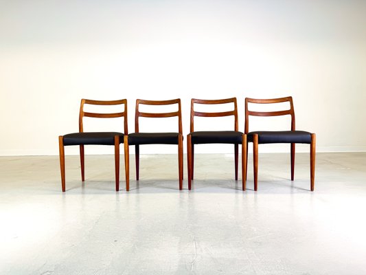 Mid-Century Teak Dining Chairs by Johannes Andersen for Uldum Møbelfabrik, 1960s, Set of 4-QDV-2032258