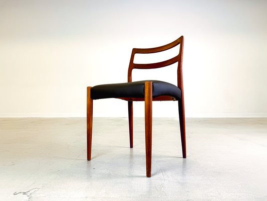 Mid-Century Teak Dining Chairs by Johannes Andersen for Uldum Møbelfabrik, 1960s, Set of 4-QDV-2032258