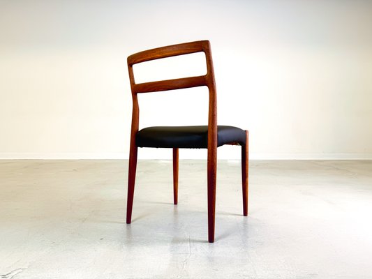 Mid-Century Teak Dining Chairs by Johannes Andersen for Uldum Møbelfabrik, 1960s, Set of 4-QDV-2032258