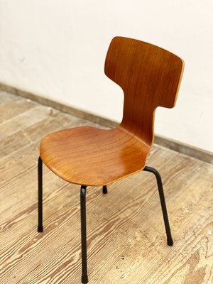 Mid-Century Teak Model 3123 Children's Chair by Arne Jacobsen for Fritz Hansen, 1960s-DOY-1131116