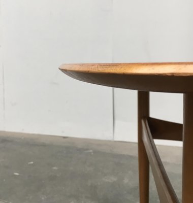 Mid-Century Tripod Coffee Table-UAH-866600