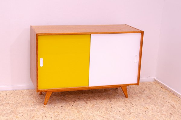 Mid-Century U-452 Sideboard by Jiří Jiroutek for Interier Praha, 1960s-HXT-1820841