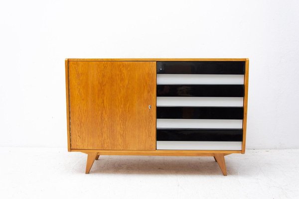 Mid-Century U-458 Chest of Drawers by Jiri Jiroutek, 1960s-HXT-884112