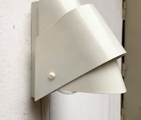 Mid-Century V 317 Wall Lamp by Hans-Agne Jakobsson for Hans-Agne Jakobsson Ab, Markaryd, 1960s-UAH-1239062