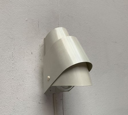 Mid-Century V 317 Wall Lamp by Hans-Agne Jakobsson for Hans-Agne Jakobsson Ab, Markaryd, 1960s-UAH-1239062