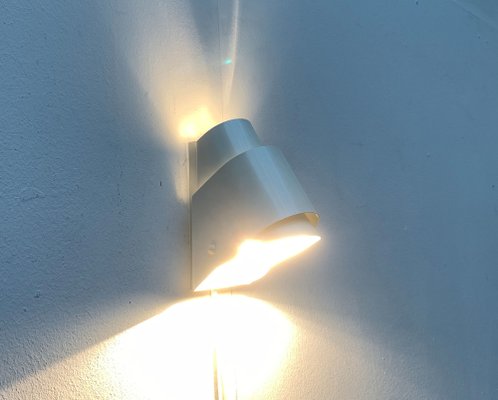 Mid-Century V 317 Wall Lamp by Hans-Agne Jakobsson for Hans-Agne Jakobsson Ab, Markaryd, 1960s-UAH-1239062