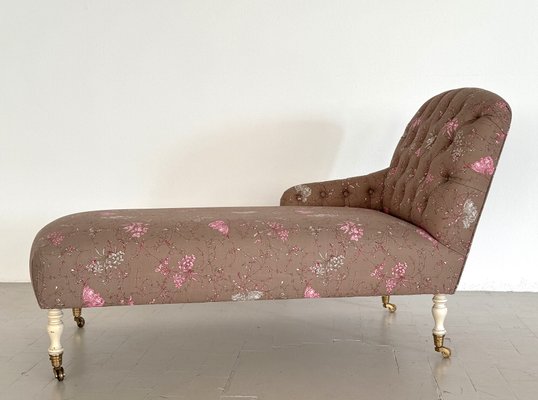 Mid-Century Victorian Chaise Longue or Daybed with Capitonnè Upholstery, 1950s-VNE-2040398