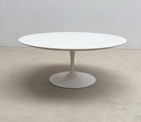 Mid-Century White Metal Tulip Feet Coffee Table by Knoll-FGA-1308796