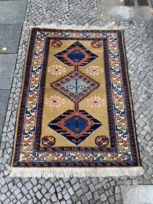 Middle Eastern Hand-Knotted Rug-CZ-1725273