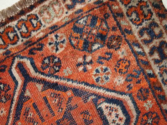 Middle Eastern Shiraz Rug, 1900s-JZV-1160186