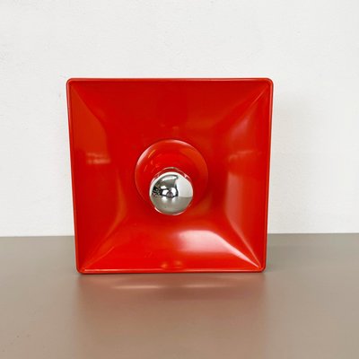 Minimalist Pop Art Red Orange Metal Wall Light from Sölken Lights, Germany, 1970s-QZ-1111601