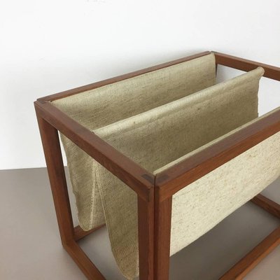 Minimalistic Danish Teak Magazine Rack, 1970s-QZ-1053332