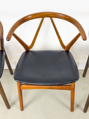 Mod. 255 Dining Chairs by Henning Kjaernulf for Bruno Hansen, 1960s, Set of 4-QEQ-2018306