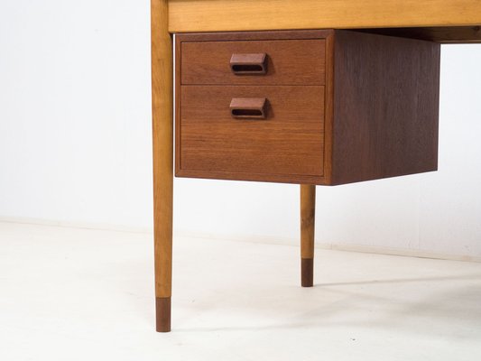 Model 130 Desk in Teak and Beech by Børge Mogensen for Søborg Møbelfabrik-YS-1739610