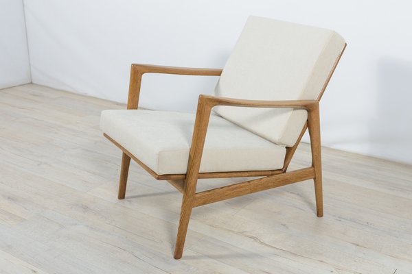 Model 300-139 Armchair from Swarzędz Factory, 1960s-NIT-1705112