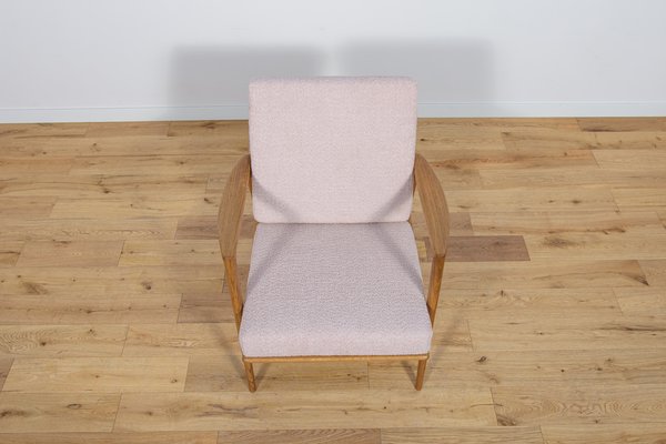 Model 300-139 Armchair from Swarzędz Factory, 1960s-NIT-1735173