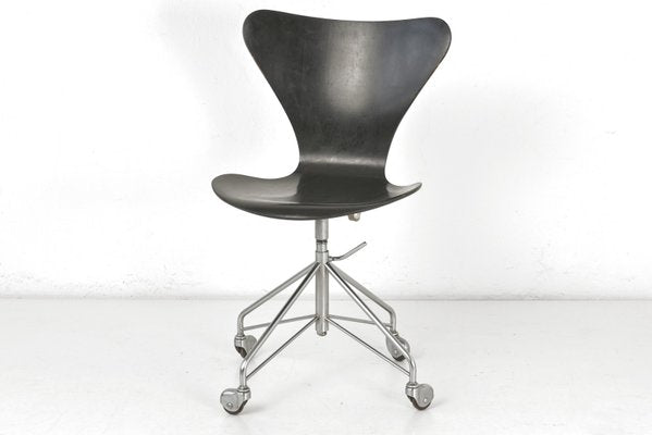 Model 3107 Desk Chair with Wheels by Arne Jacobsen for Fritz Hansen, Denmark, 1955-LOB-1255434