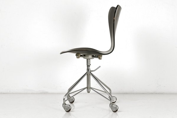 Model 3107 Desk Chair with Wheels by Arne Jacobsen for Fritz Hansen, Denmark, 1955-LOB-1255434