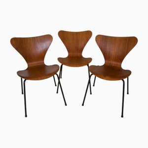 Model 3107 Dining Chairs in Teak by Arne Jacobsen for Fritz Hansen, Set of 3-UAY-1775413