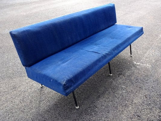 Model 32 Blue Sofa by Florence Knoll Bassett for Knoll Inc./Knoll International, 1960s-AVC-562879