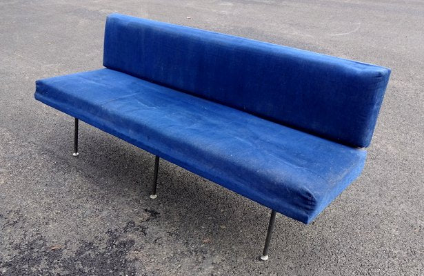 Model 32 Blue Sofa by Florence Knoll Bassett for Knoll Inc./Knoll International, 1960s-AVC-562879