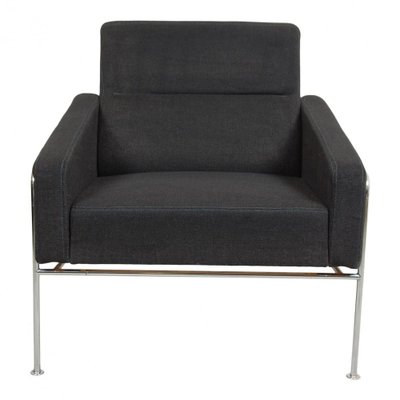 Model 3301 Airport Chair in Grey Fabric by Arne Jacobsen for Fritz Hansen, 1980s-MTD-1400604