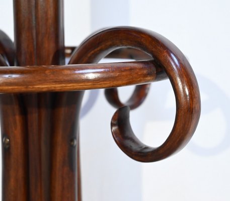 Model Parrot N ° 10.401 Coat Rack in Beech from Thonet, 1920s-RVK-1724895