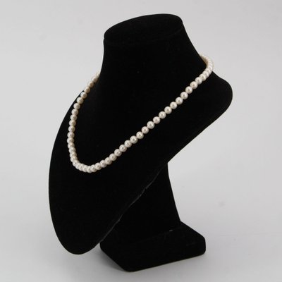 Modern Cultured Pearl 18 Karat Yellow Gold Choker Necklace-OLU-981474