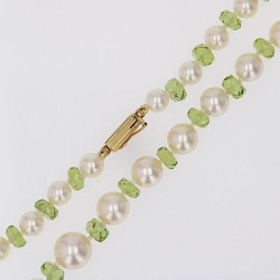 Modern Cultured Pearls Peridots 18 Karat Yellow Gold Clasp Necklace-OLU-1778273