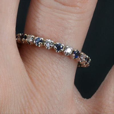 Modern Wedding Ring in 18 Karat White Gold with Sapphire and Diamonds-OLU-1315780