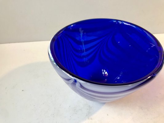 Modernist Blue Spiral Bowl by Vicke Lindstrand for Kosta Boda, 1960s-LCR-919834