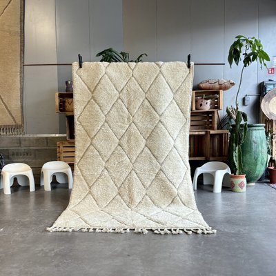 Moroccan Handwoven Diamond Pattern Rug-QJU-2033260