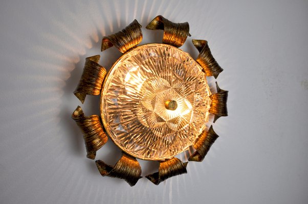 Murano Glass and Gold Leaf Sun Wall Lamp, Italy, 1960s-EJE-1373639