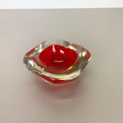 Murano Glass Faceted Sommerso Bowl or Ashtray, Italy, 1970s-QZ-1448594