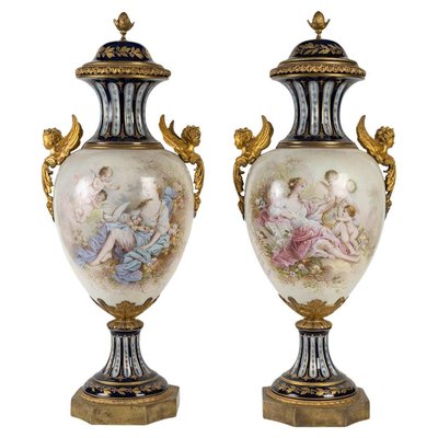 Napoleon III Covered Vases from Sèvres, Set of 2-WFS-2027350