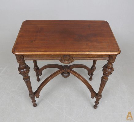 Napoleon III Style Walnut Coffee Table-WMV-1171040