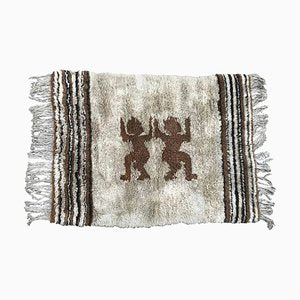 Native American Rug-YMM-1061552