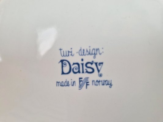 Norway Daisy Turi Tableware from Figgjo Flint, Norway, 1960s, Set of 24-AXJ-1749556