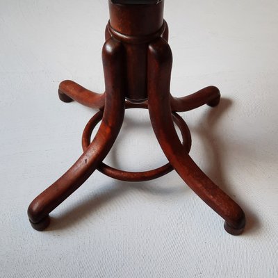 Nr. 1 - Nr. 5101 Swivel Stool with Backrest from Thonet, 1900s-SJU-1795895