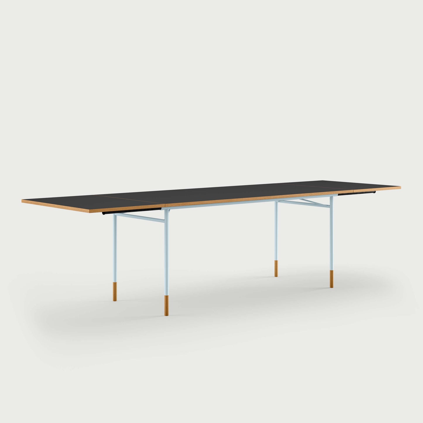 THE NYHAVN DINING TABLE