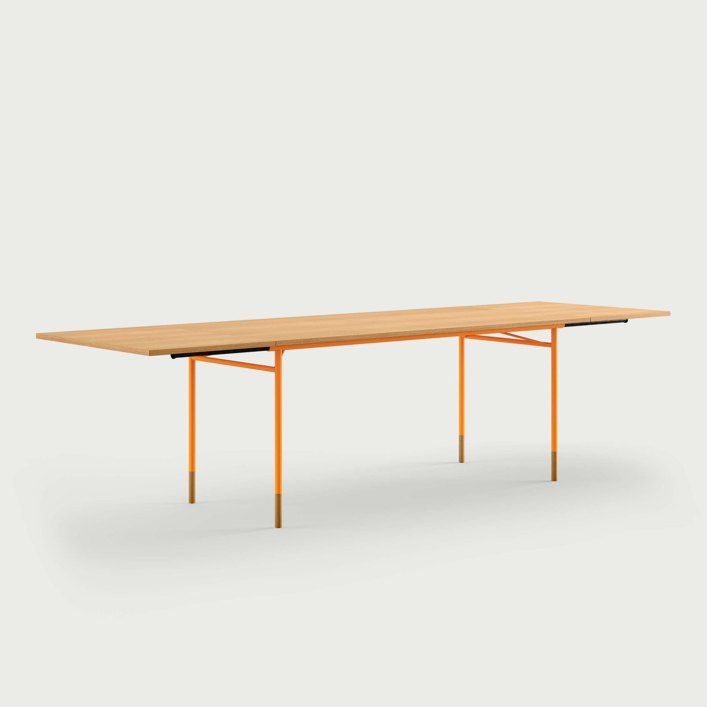 THE NYHAVN DINING TABLE