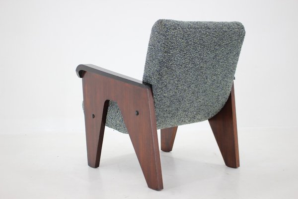 Oak Armchair, Czechoslovakia, 1960s-TZ-1425775