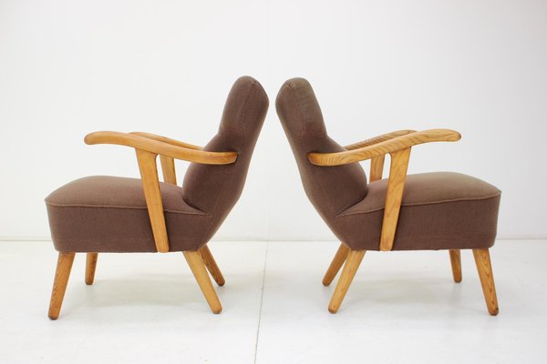 Oak Armchairs by Krasna Jizba, Czechoslovakia, 1940s, Set of 2-TZ-1329335