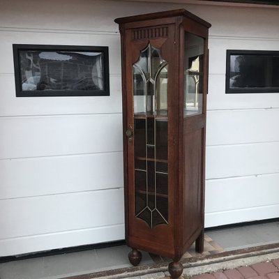 Oak Cabinet with Cut Crystal Glass Doors, 1932-WQQ-1807237